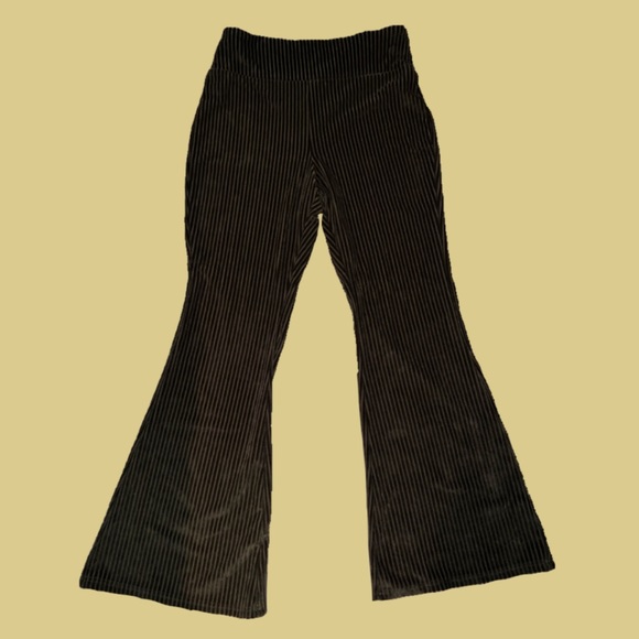 Planet Gold Pants - olive green ribbed flared pants